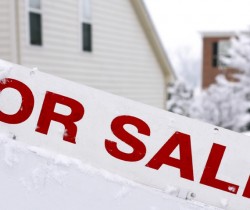 how to sell a home during the holidays
